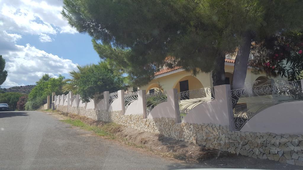 Villa Borgo Degli Ulivi Depandance à Capoterra Extérieur photo